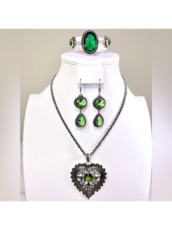 Jewelry - Peridot Rope Design 925 Pendant Bracelet Earrings & Chain (synthetic stones)